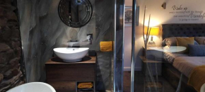 no 7 boutique apartment